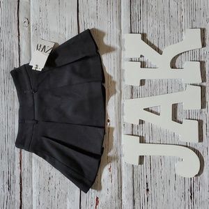 🆕️ ZARA CUTE GIRLS GRAY SKIRT 👧